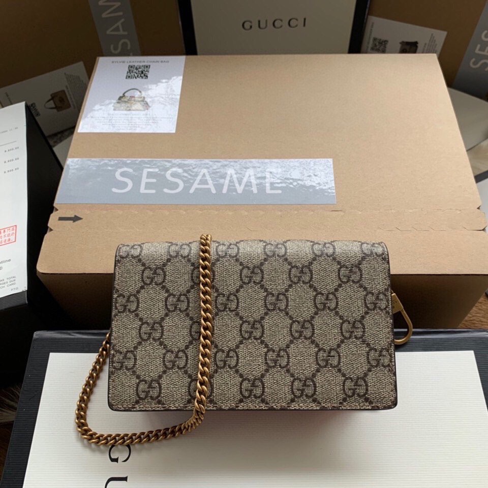 Gvc*1 Cherry Wallet