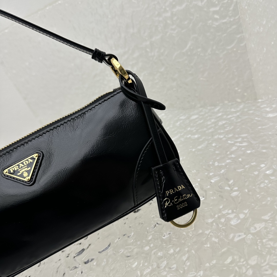 Re-Nylon Hobo bag