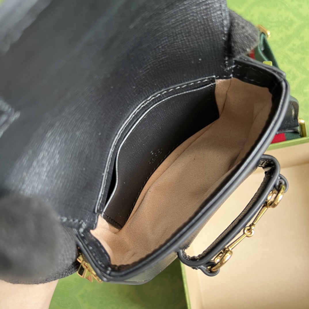 Gvc*1 Horsebit 1955 strap wallet