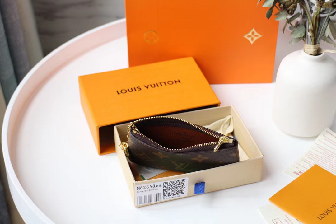 L0vis Vvtt0n Keychain Bag