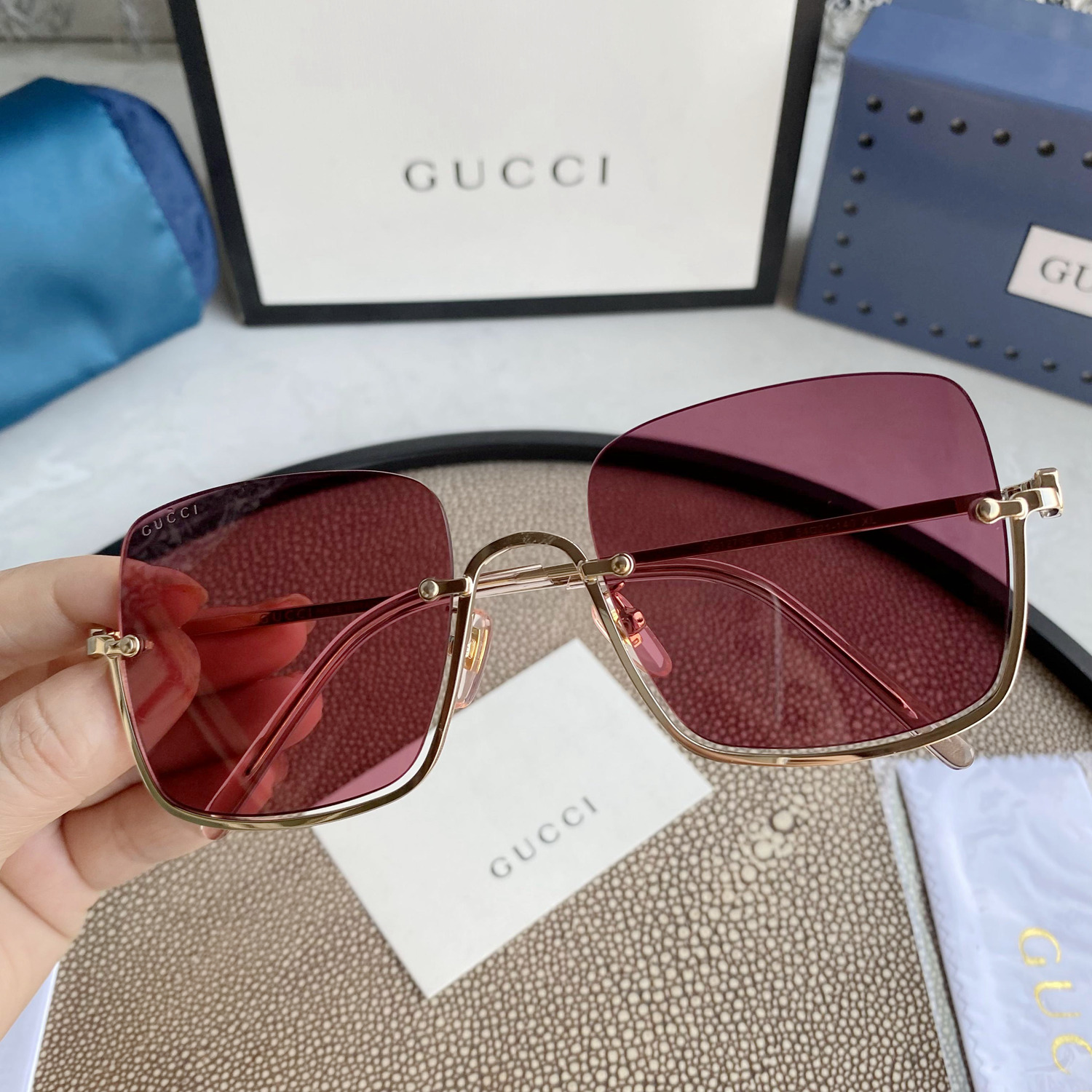Gvc*1 EYEWEAR SUNGLASSES