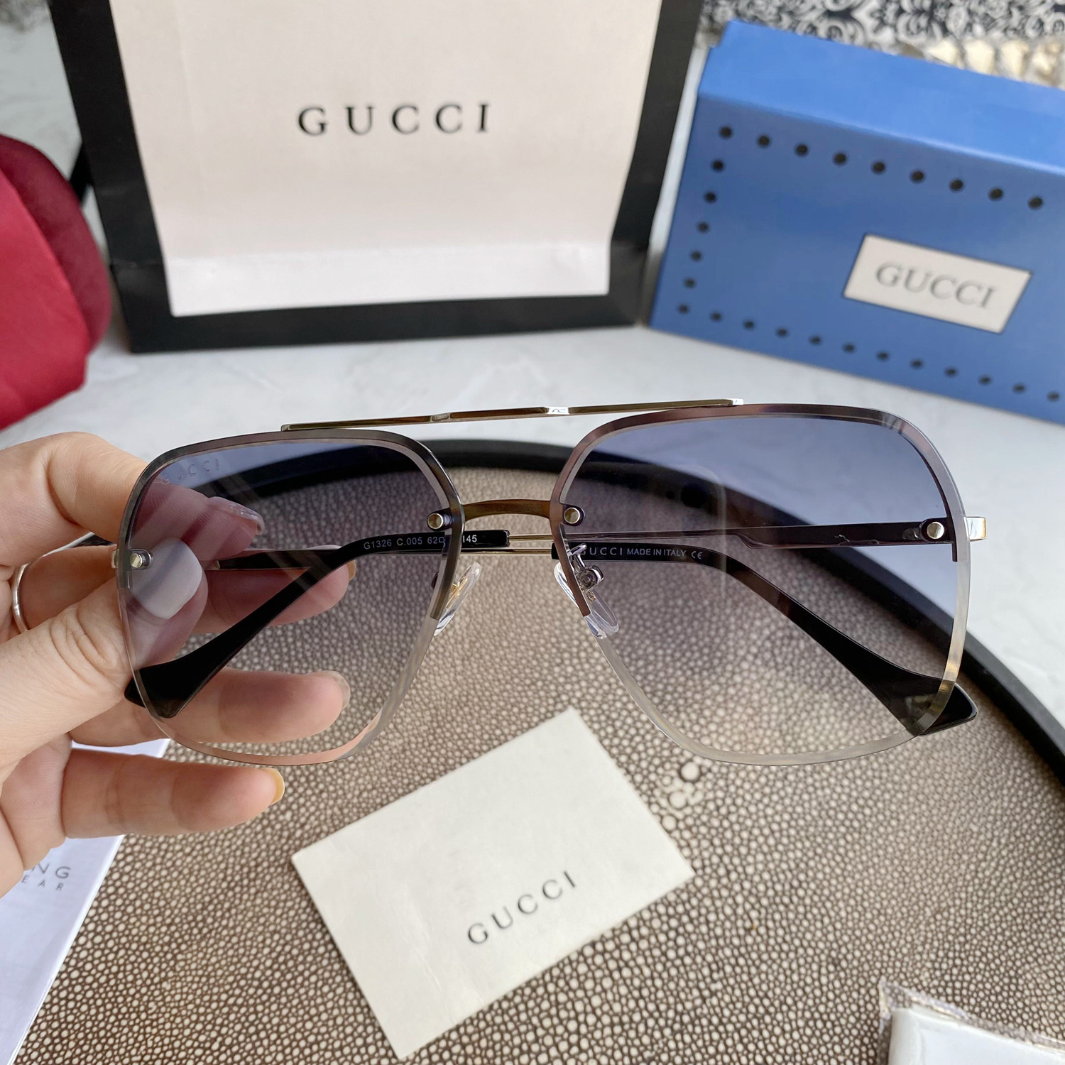 Gvc*1 SUNGLASSES