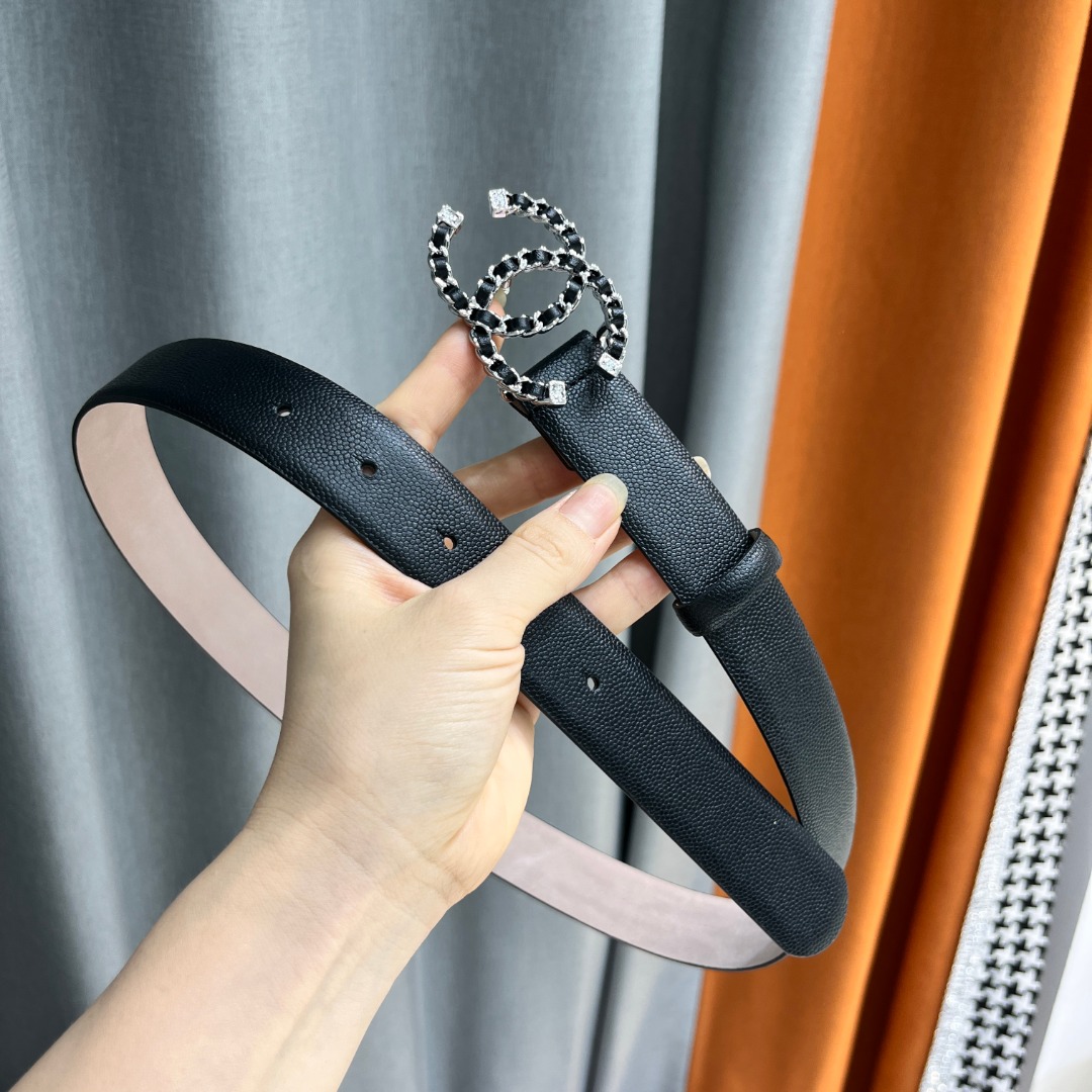 Ch**el C logo belt