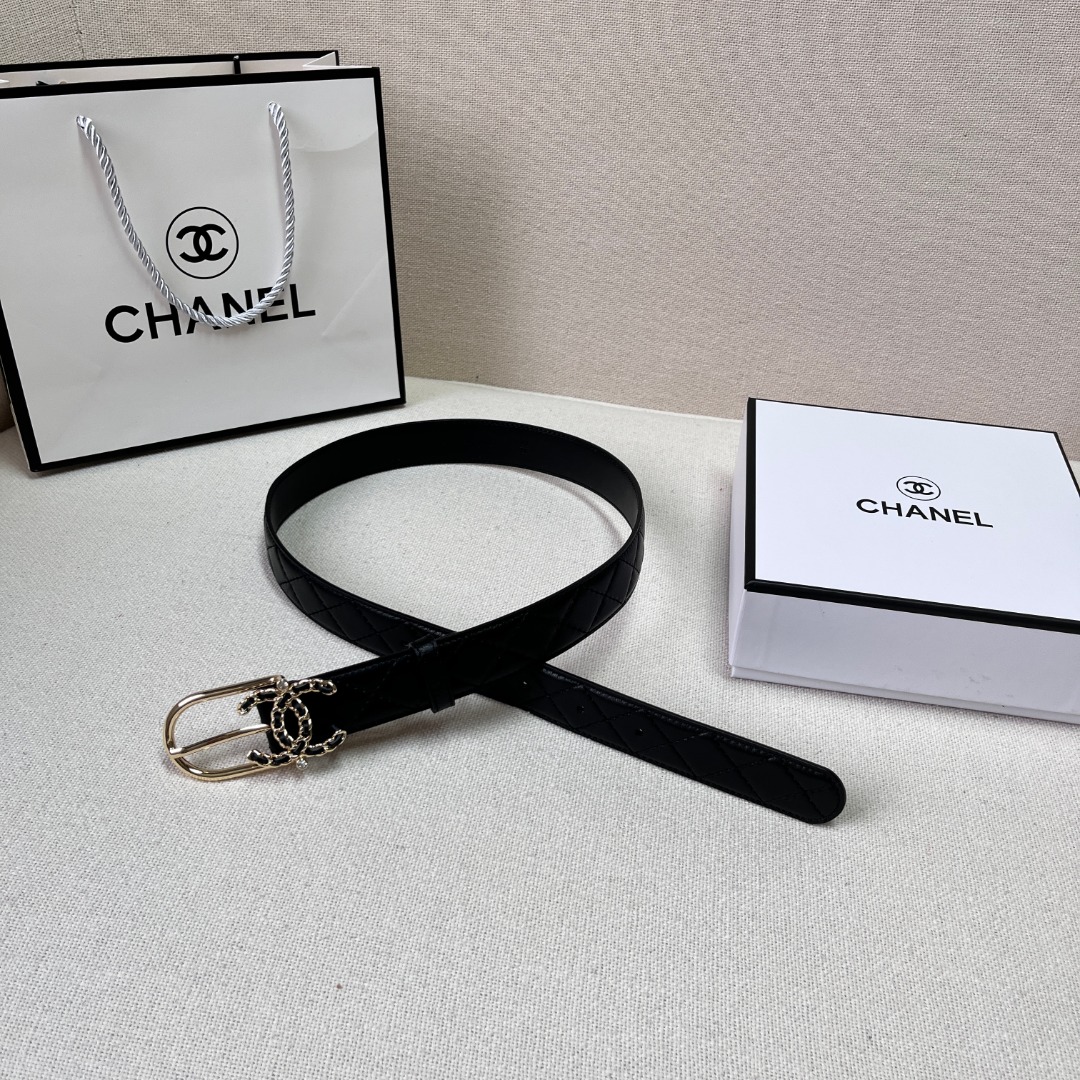 Ch**el leather belt