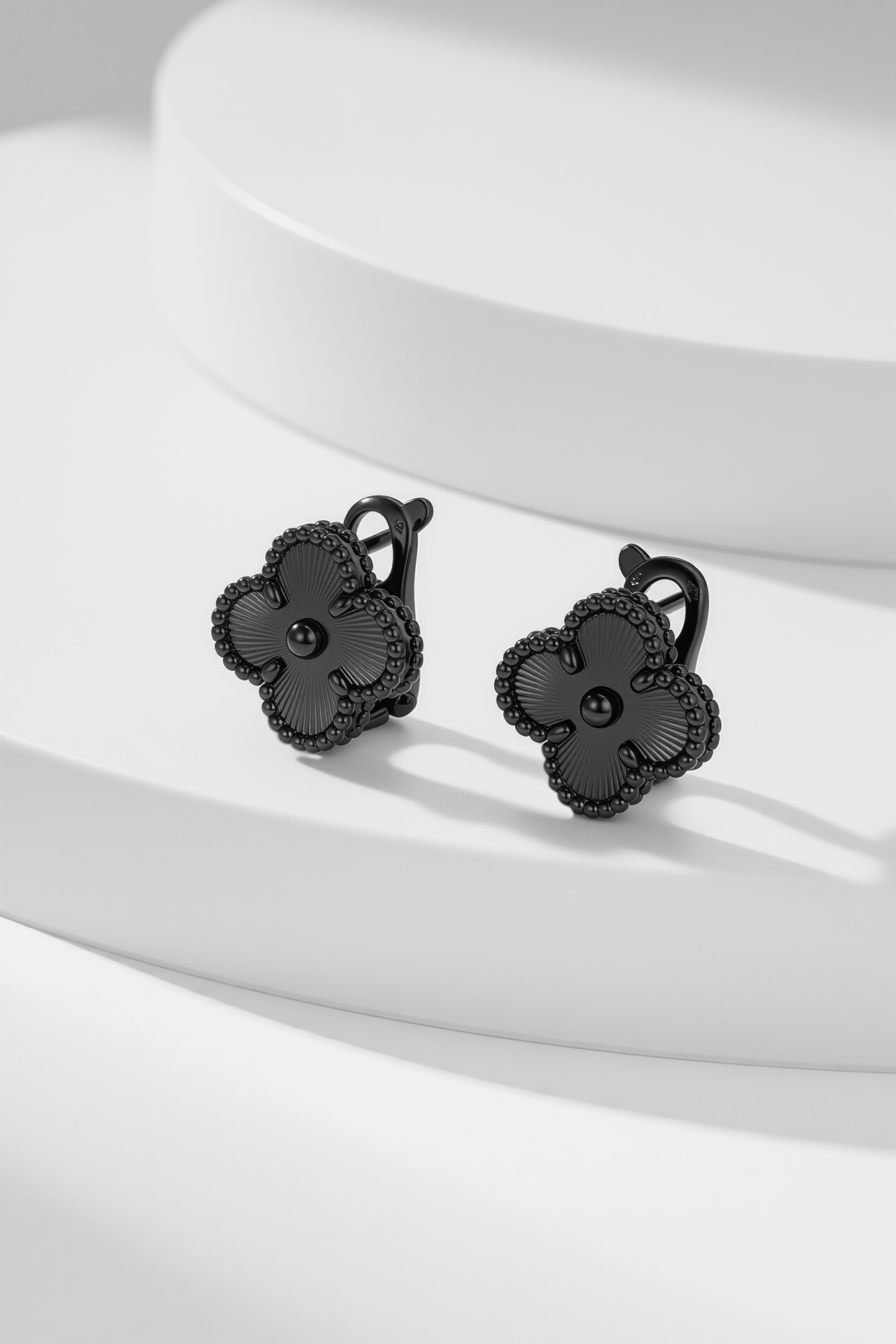 V*n Cl**f & Arpels Earrings