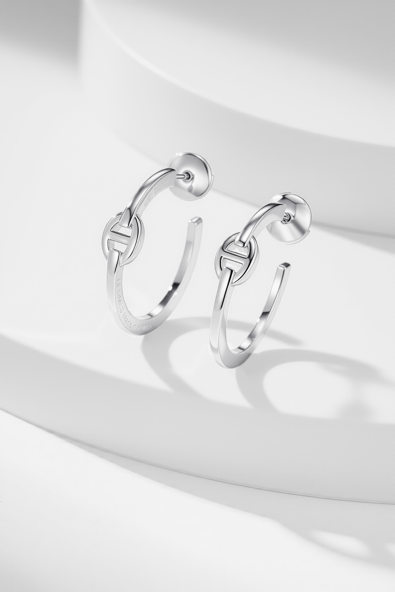 H**me5 Constance Earrings