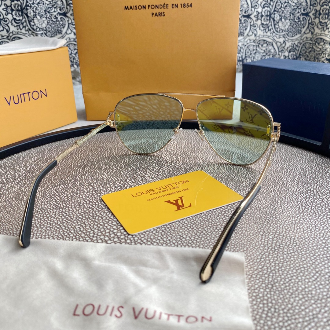 SATURNINO EYEWEAR
