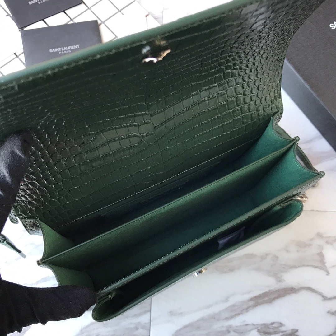 MANHATTAN MEDIUM SHOPPING BAG IN BOX Sa1nt Lau*nt LEATHER