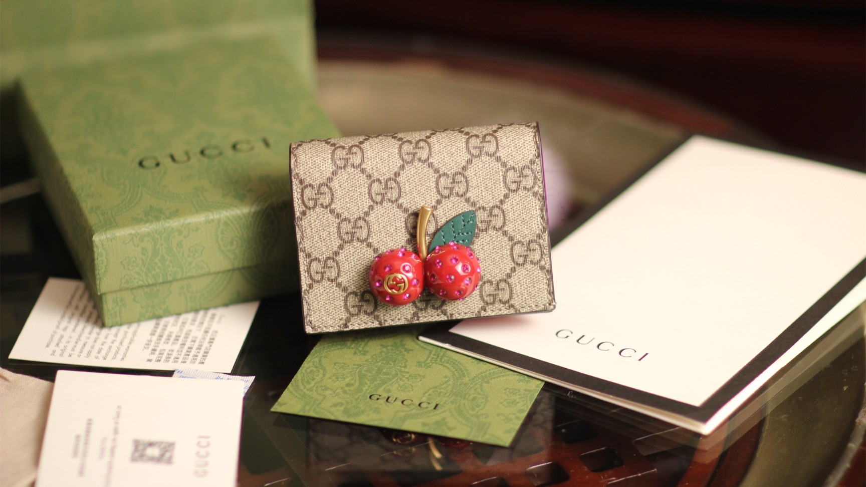 Gvc*1 Cherry wallet
