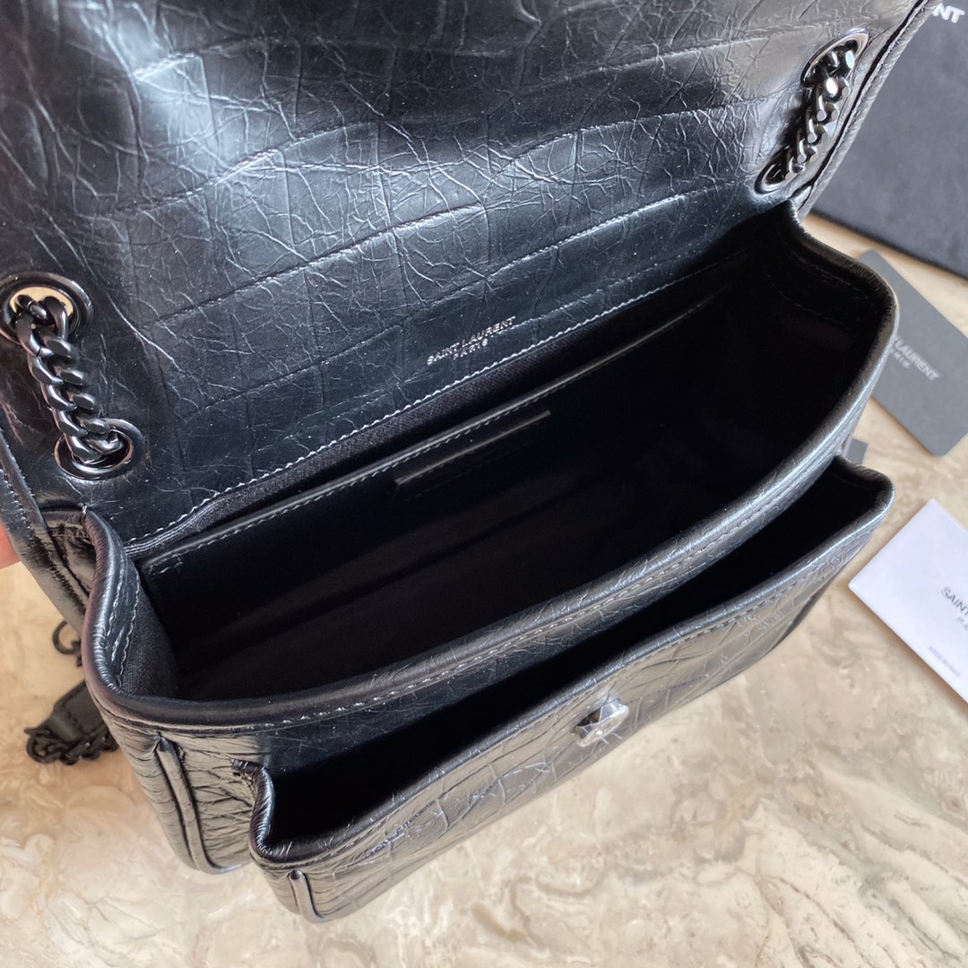 NIKI MEDIUM IN CRINKLED VINTAGE LEATHER