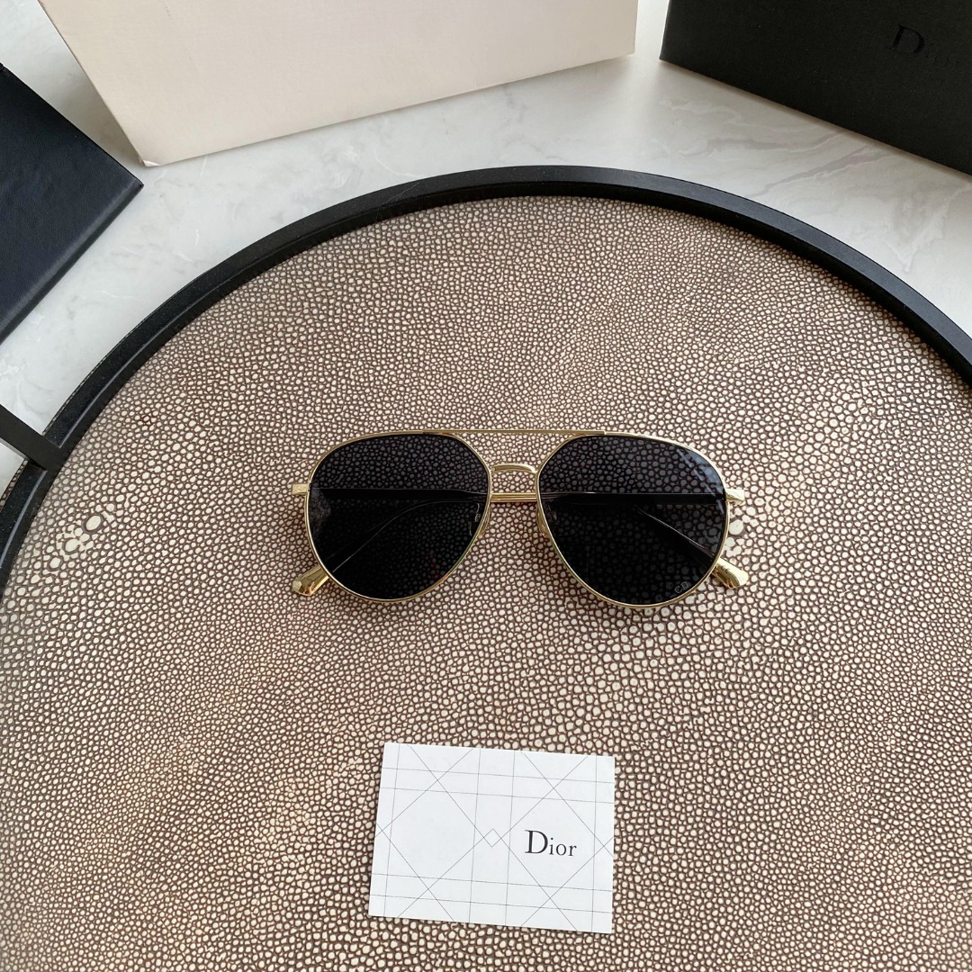 D10r Sunglasses