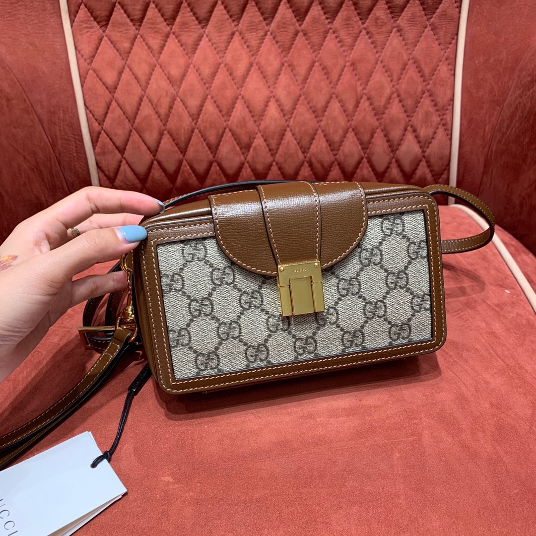 Svp*me box bag