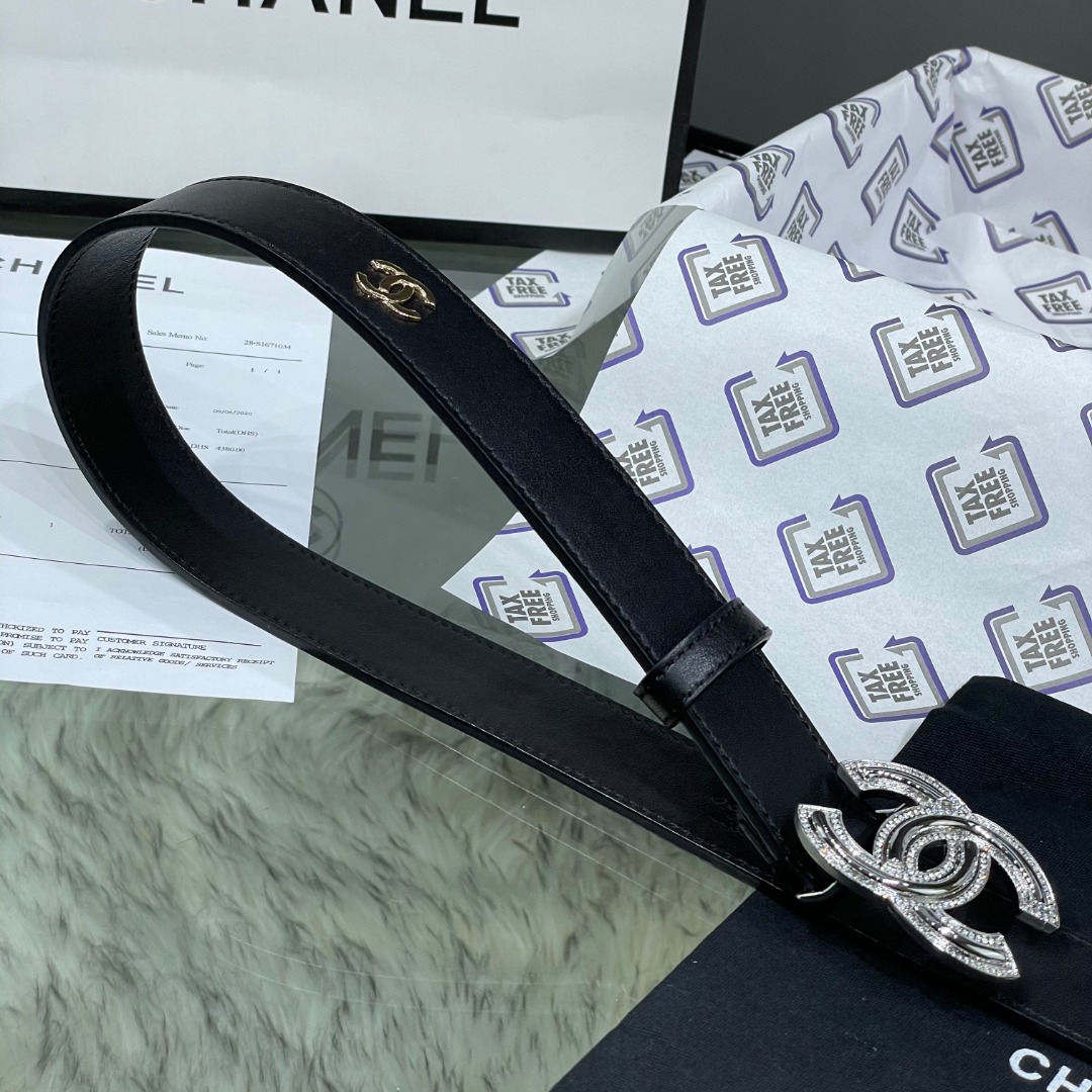 Ch**el Red Patent Leather CC Logo Belt