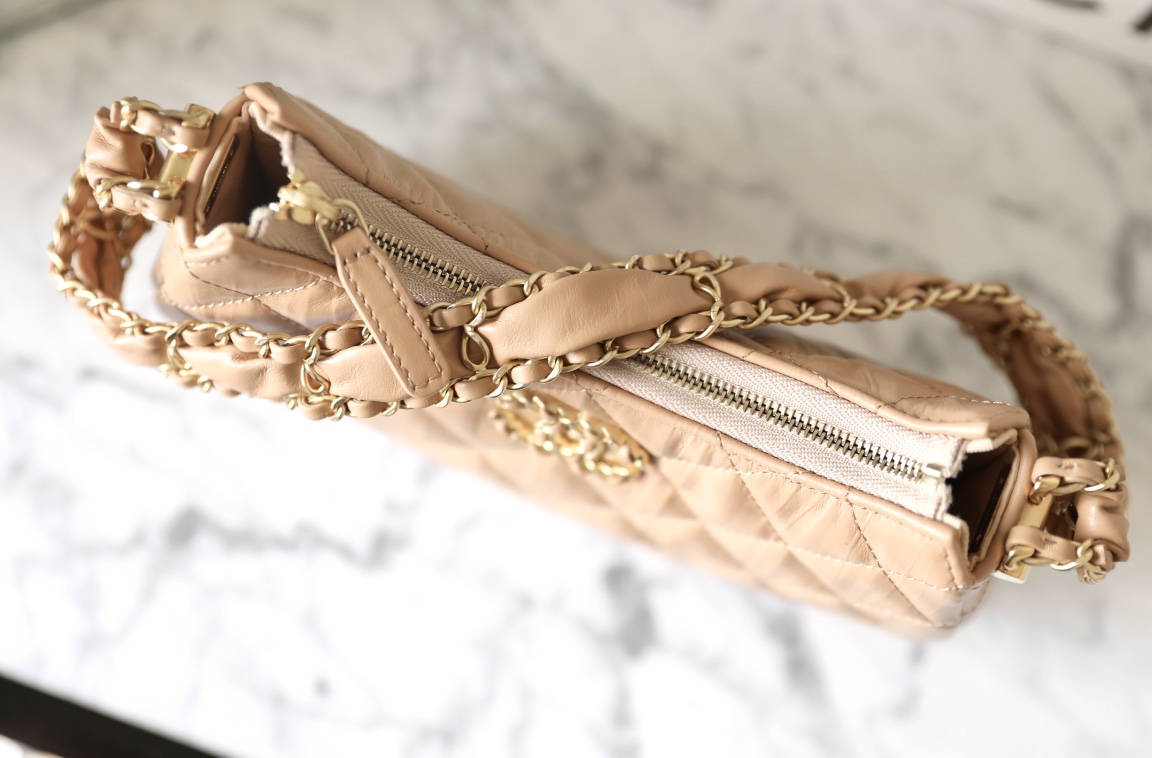 Ch**el hobo bag