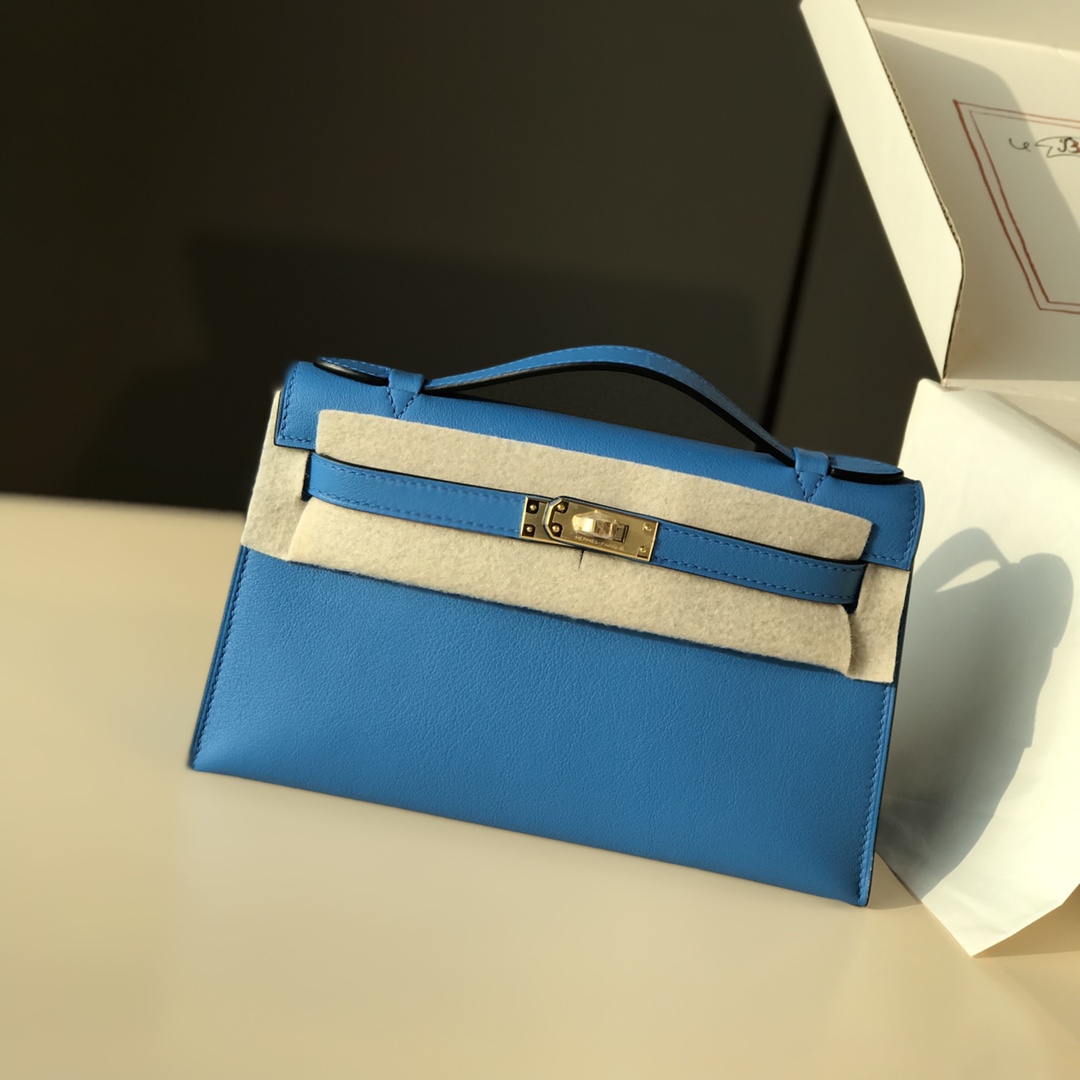 H**me5 Kelly Pochette