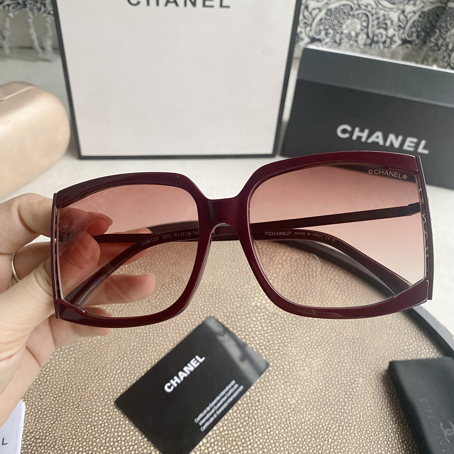 Vintage Ch**el sunglasses