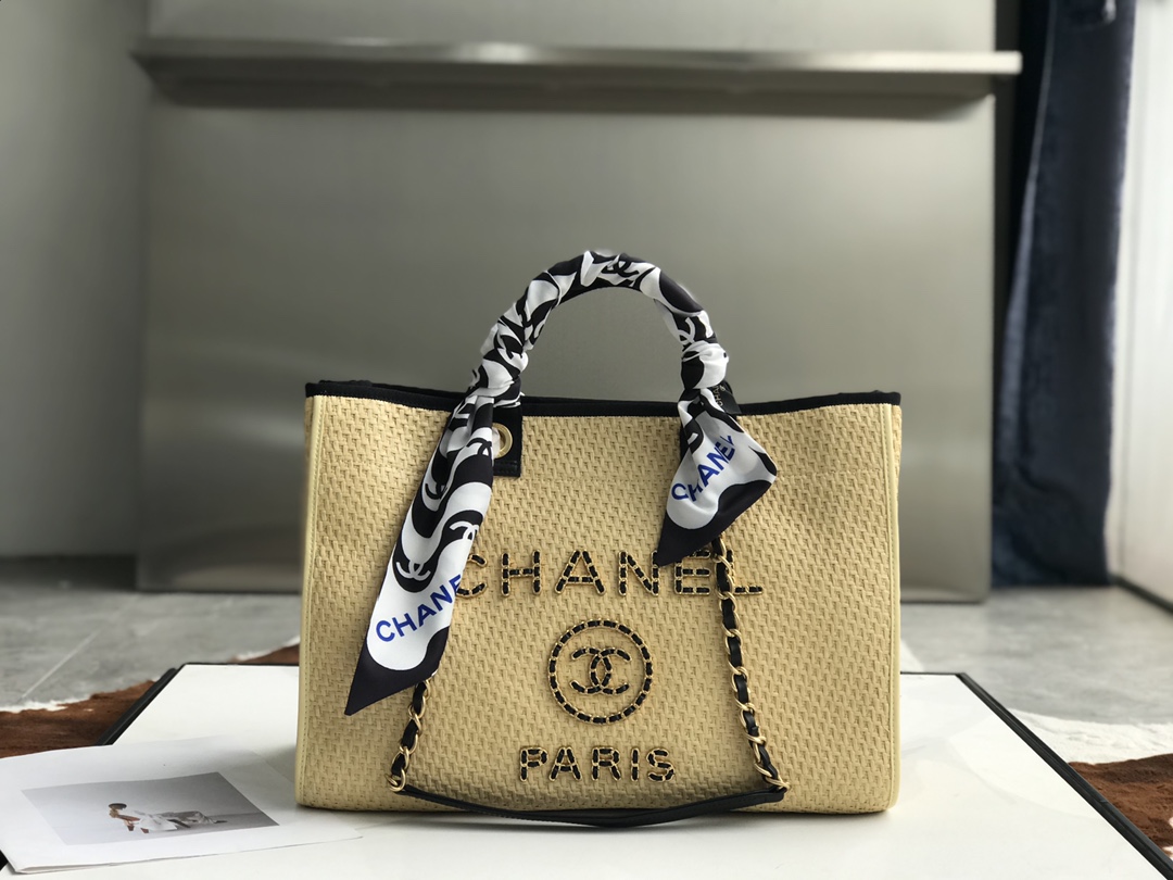 Ch**el TOTE