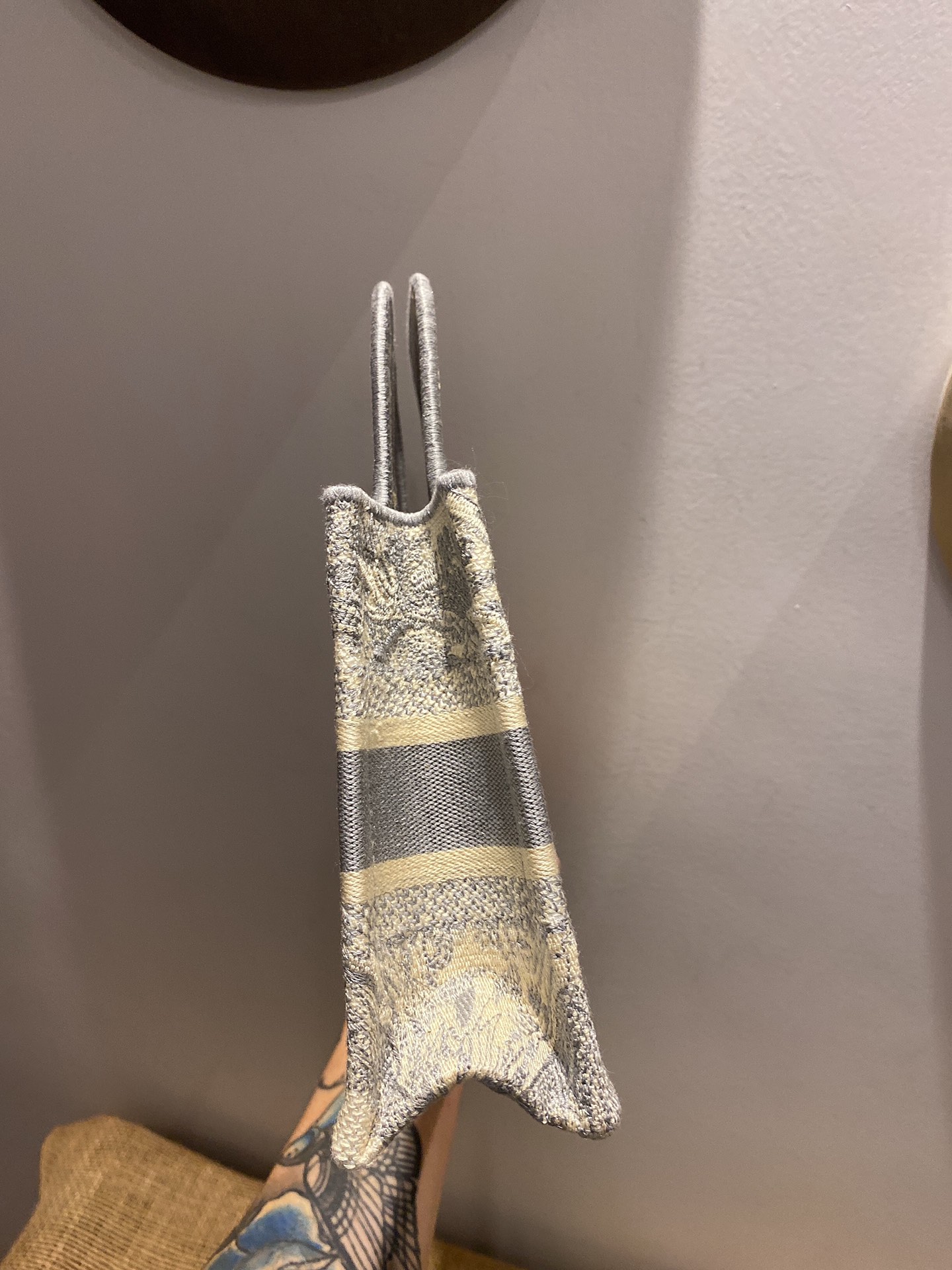 D10r BOOK TOTE
