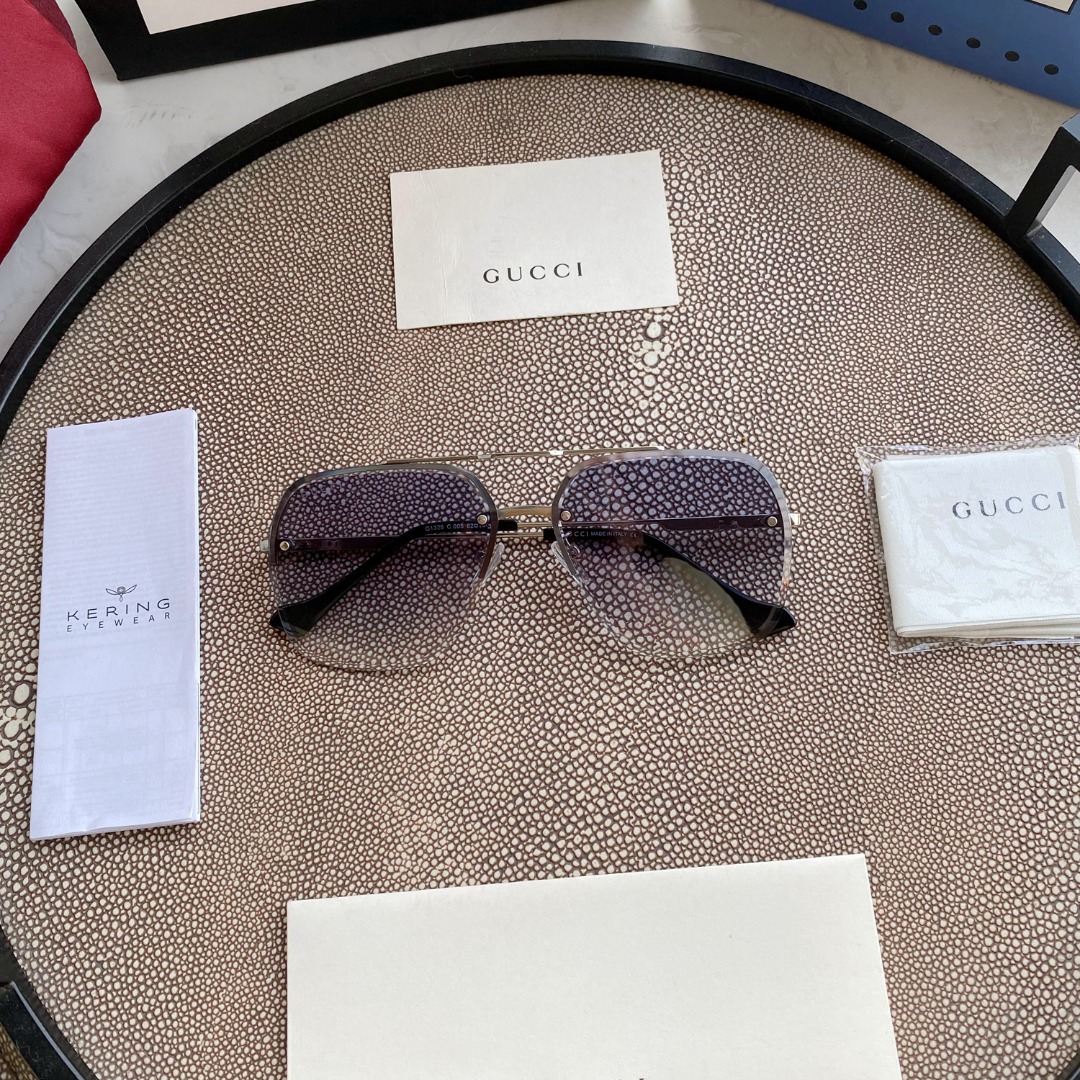 Gvc*1 SUNGLASSES