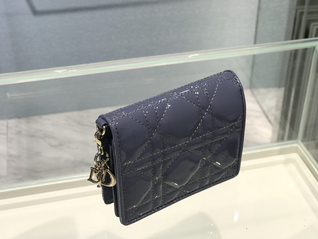 D10r Cannage Wallet