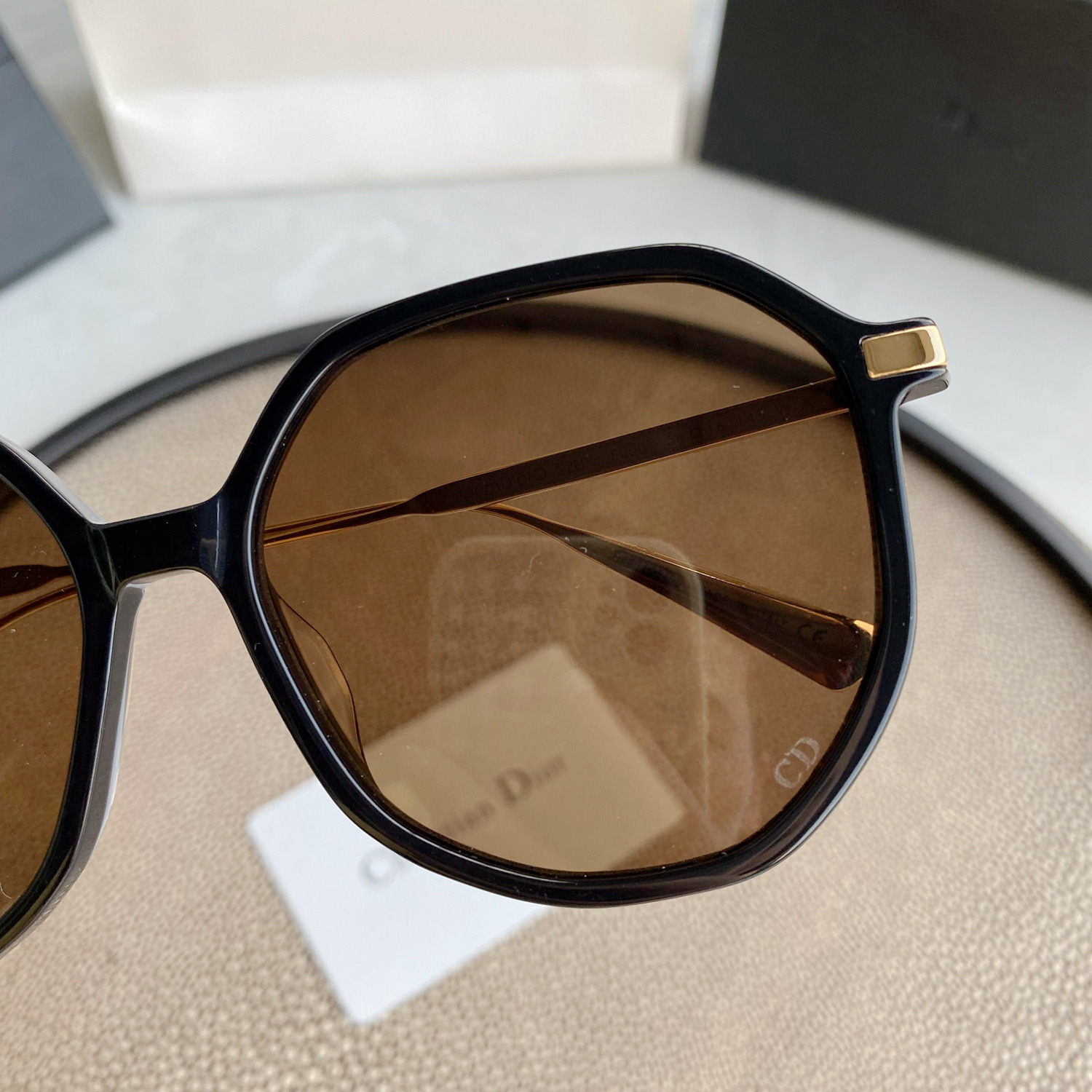Round Sunglasses