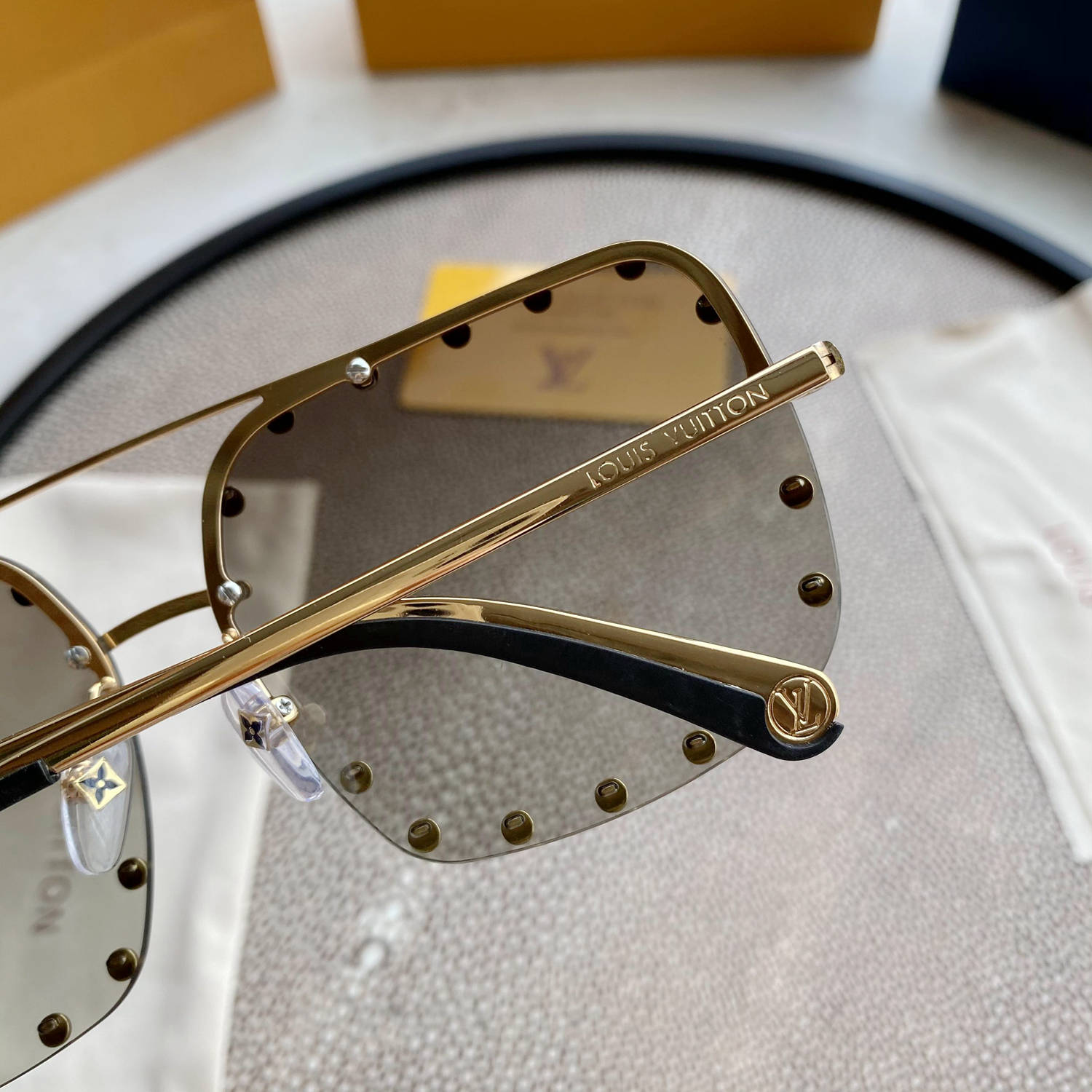 New D1am0nd Inlaid Women’s Flat Mirror Anti Blue Mirror Computer Goggle Play Phone Eye Protection