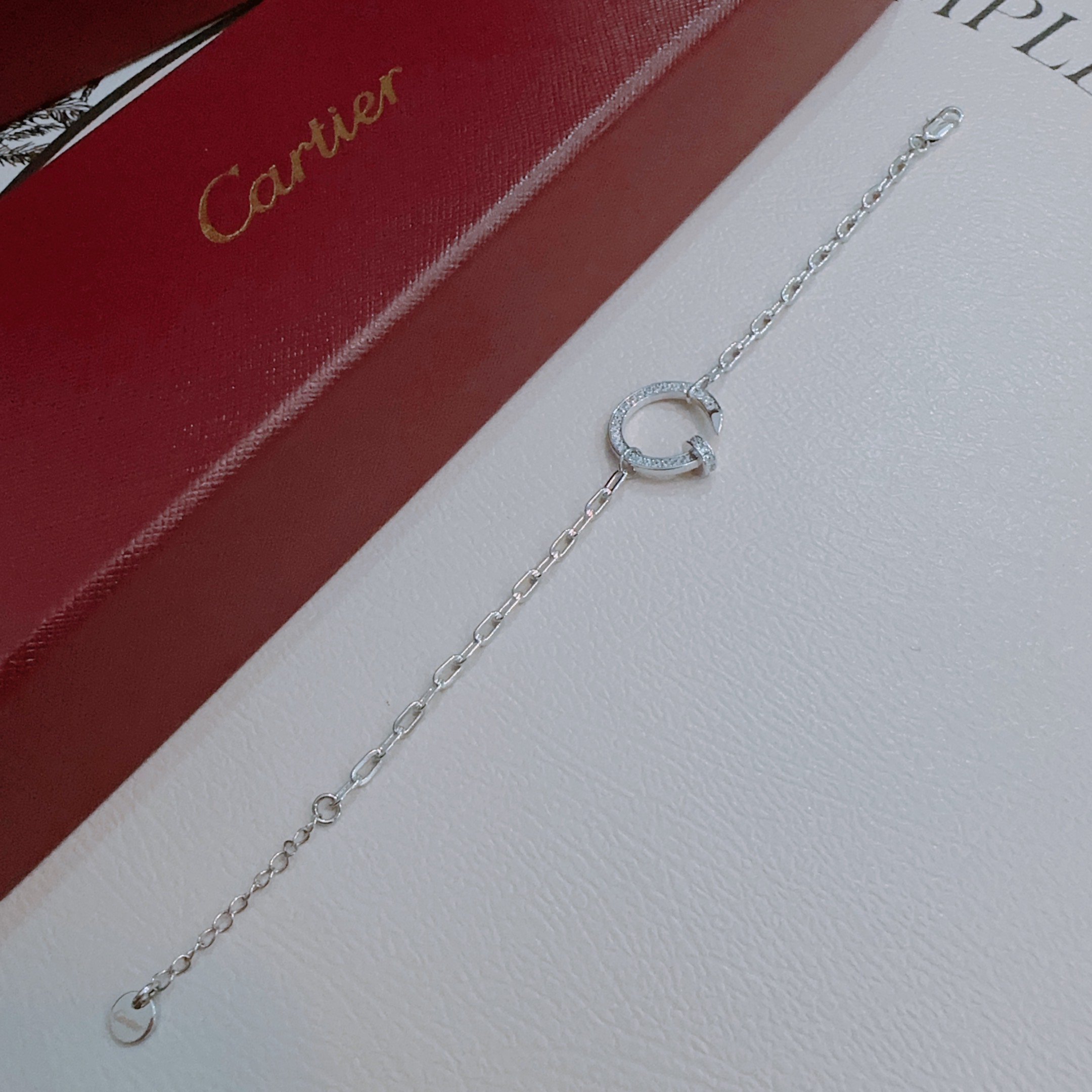 Ca*t1er Juste un Clou Bracelet
