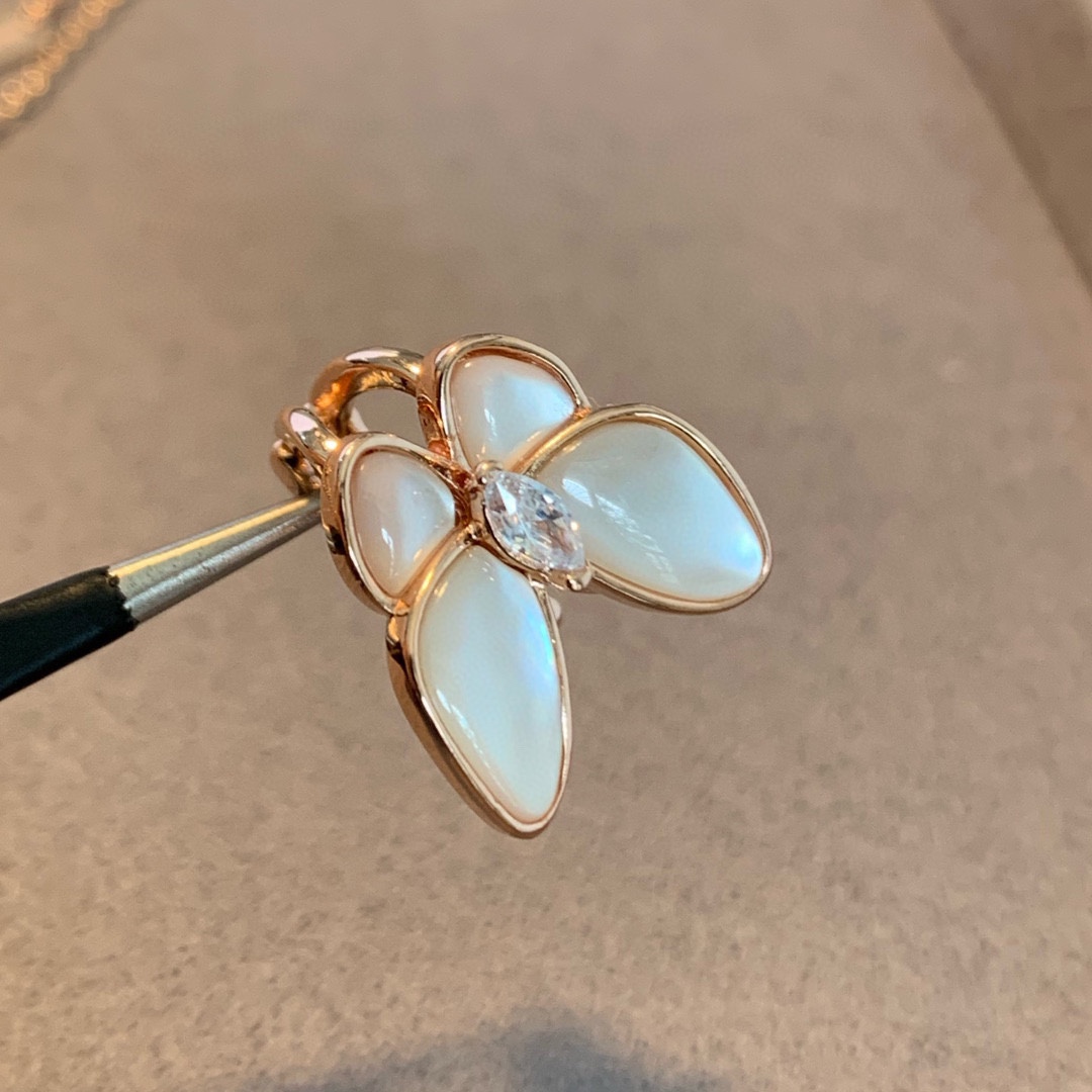 V*n Cl**f & Arpels Butterfly Earrings