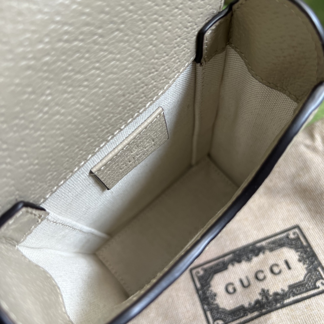 GG Svp*me shoulder bag