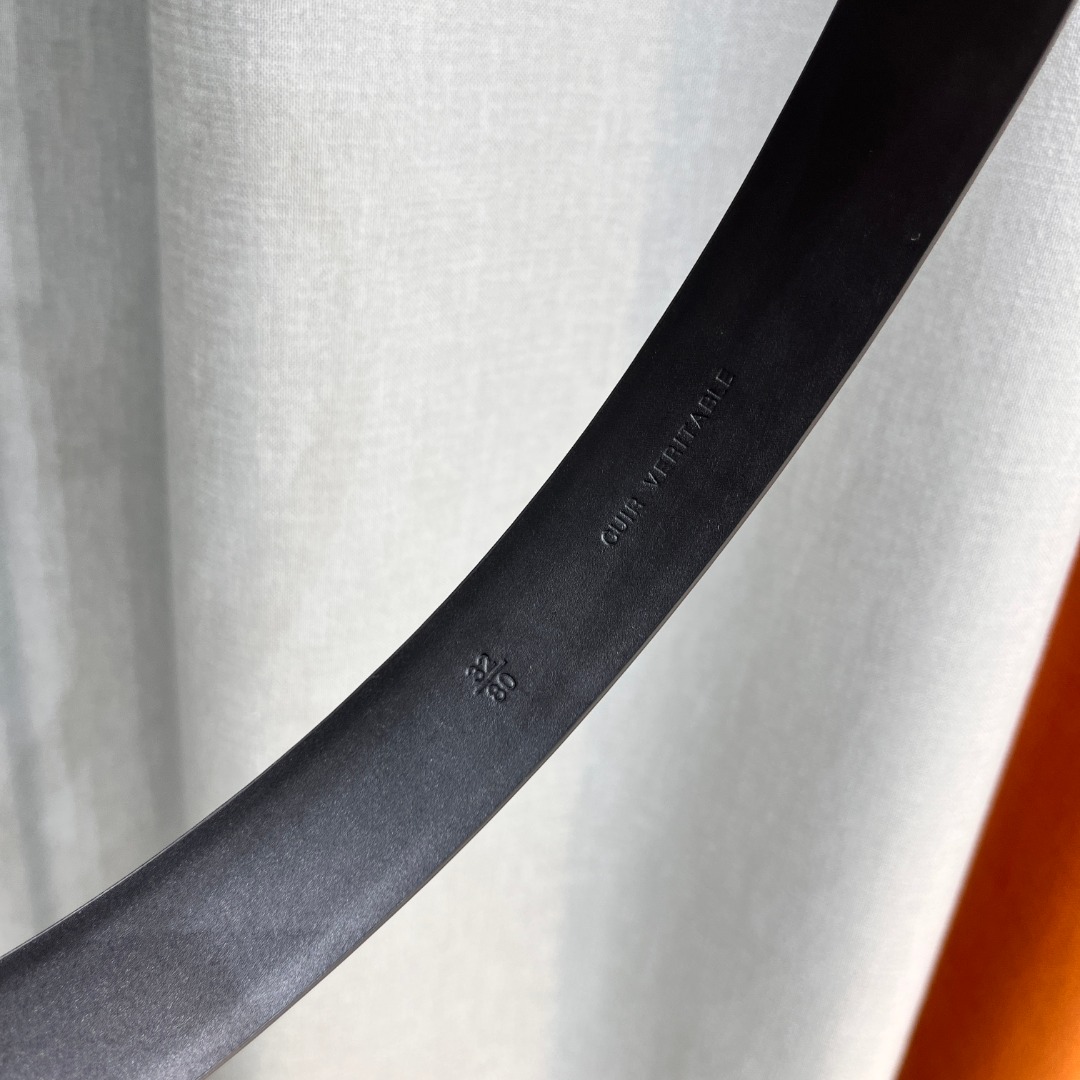 Ch**el leather belt