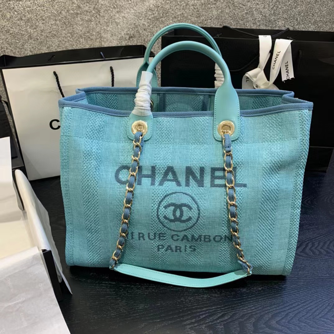 Ch**el Tote