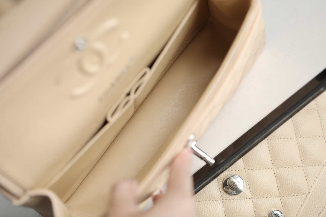 Ch**el small classic flap bag