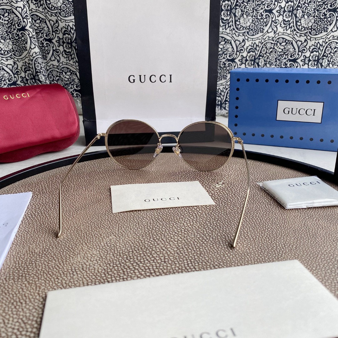 Ch10é eyewear engraved-logo round-frame sunglasses