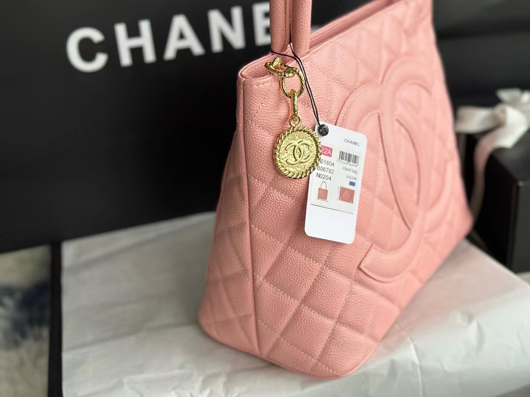 Ch**el Tote In Pink