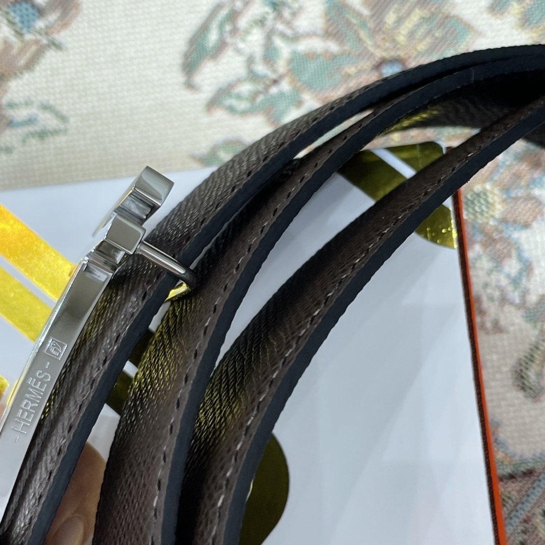 H**me5  Cowhide Belt