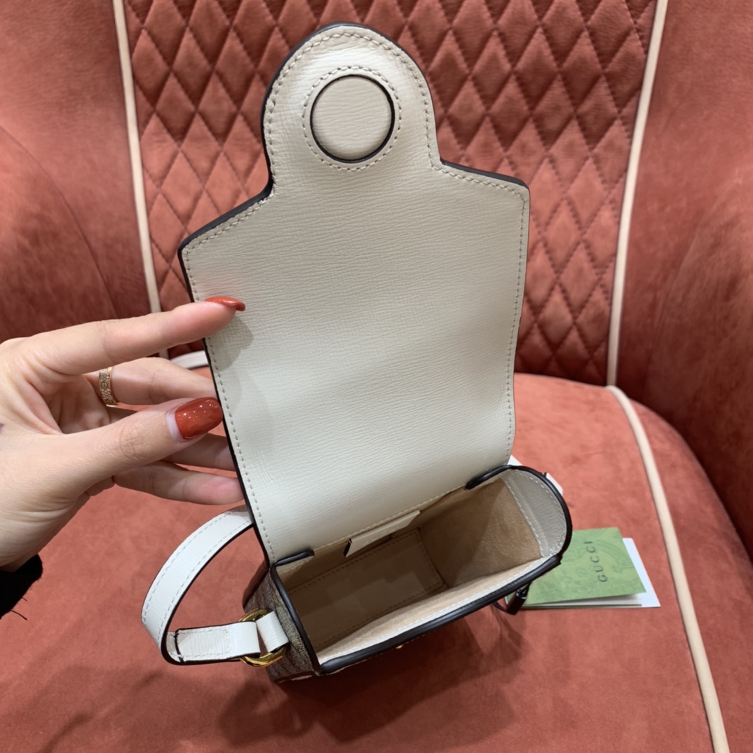 Horsebit bag
