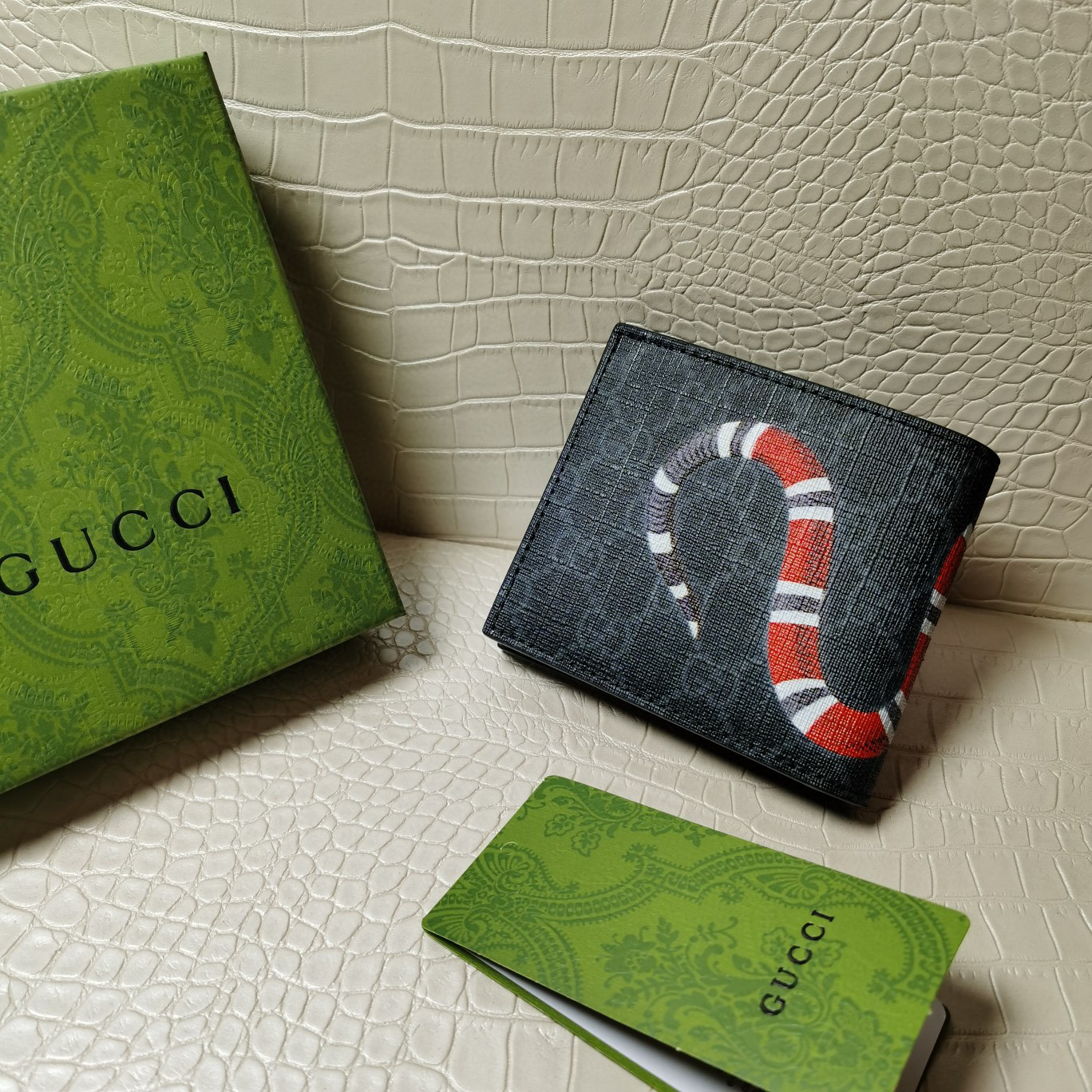 Gvc*1 King Snake Wallet