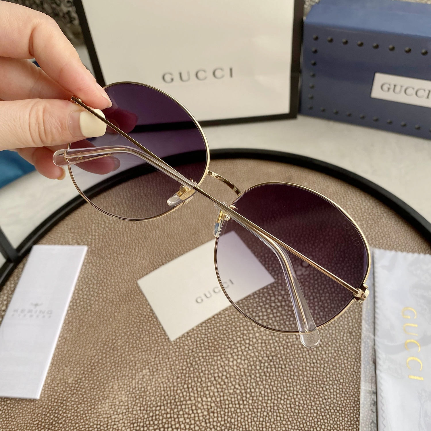 GG1336O Gold Oval Stainless Steel Frame