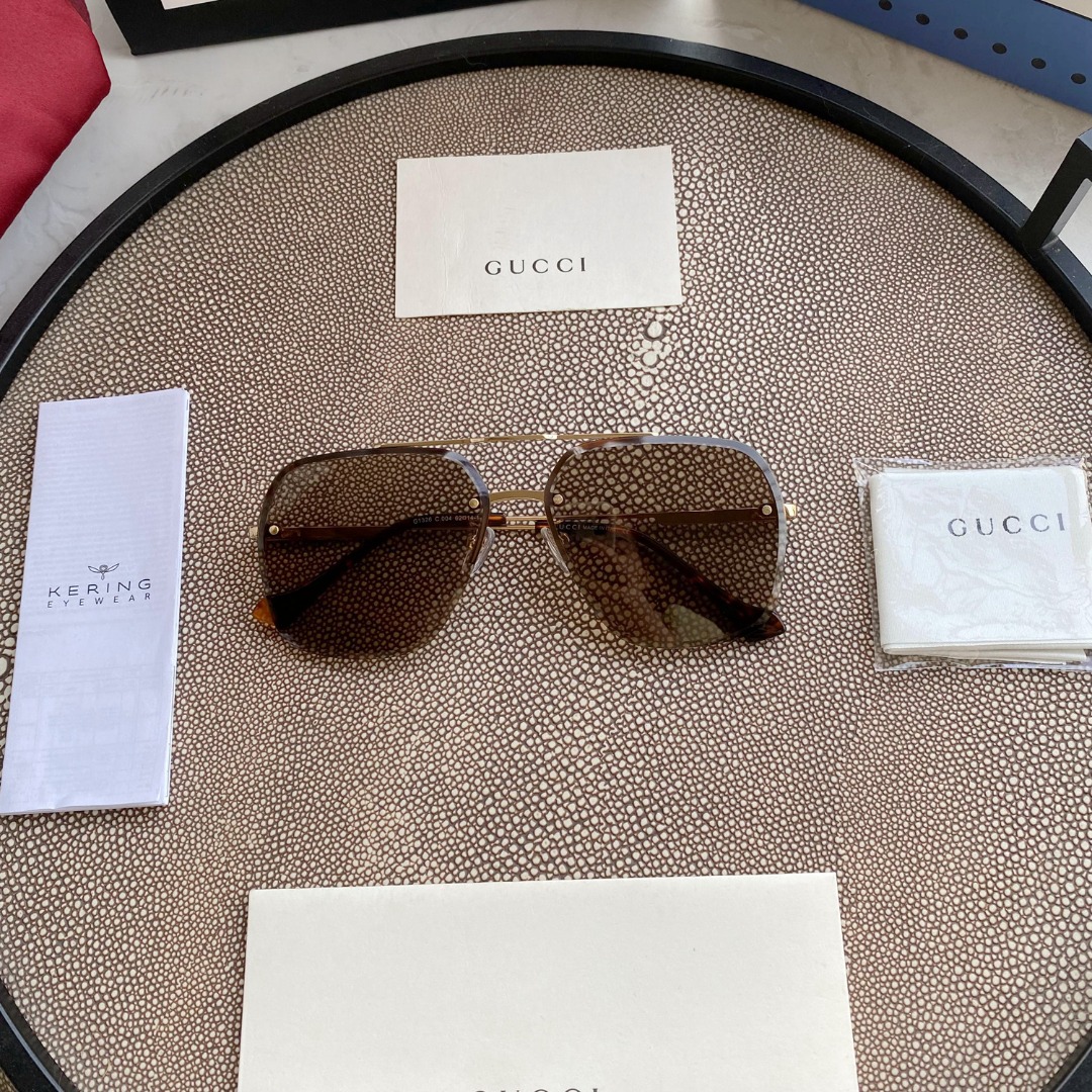 Gvc*1 SUNGLASSES