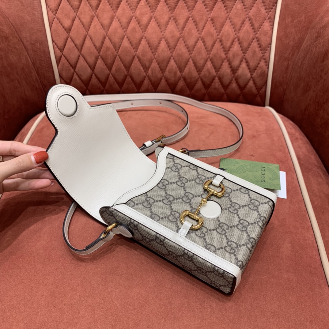 Horsebit bag