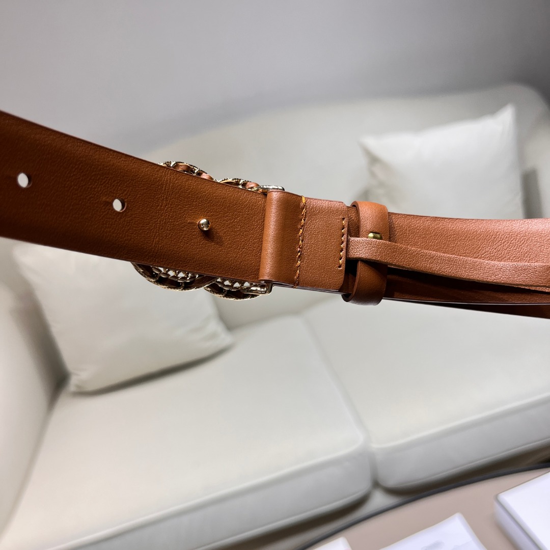 Ch**el leather belt
