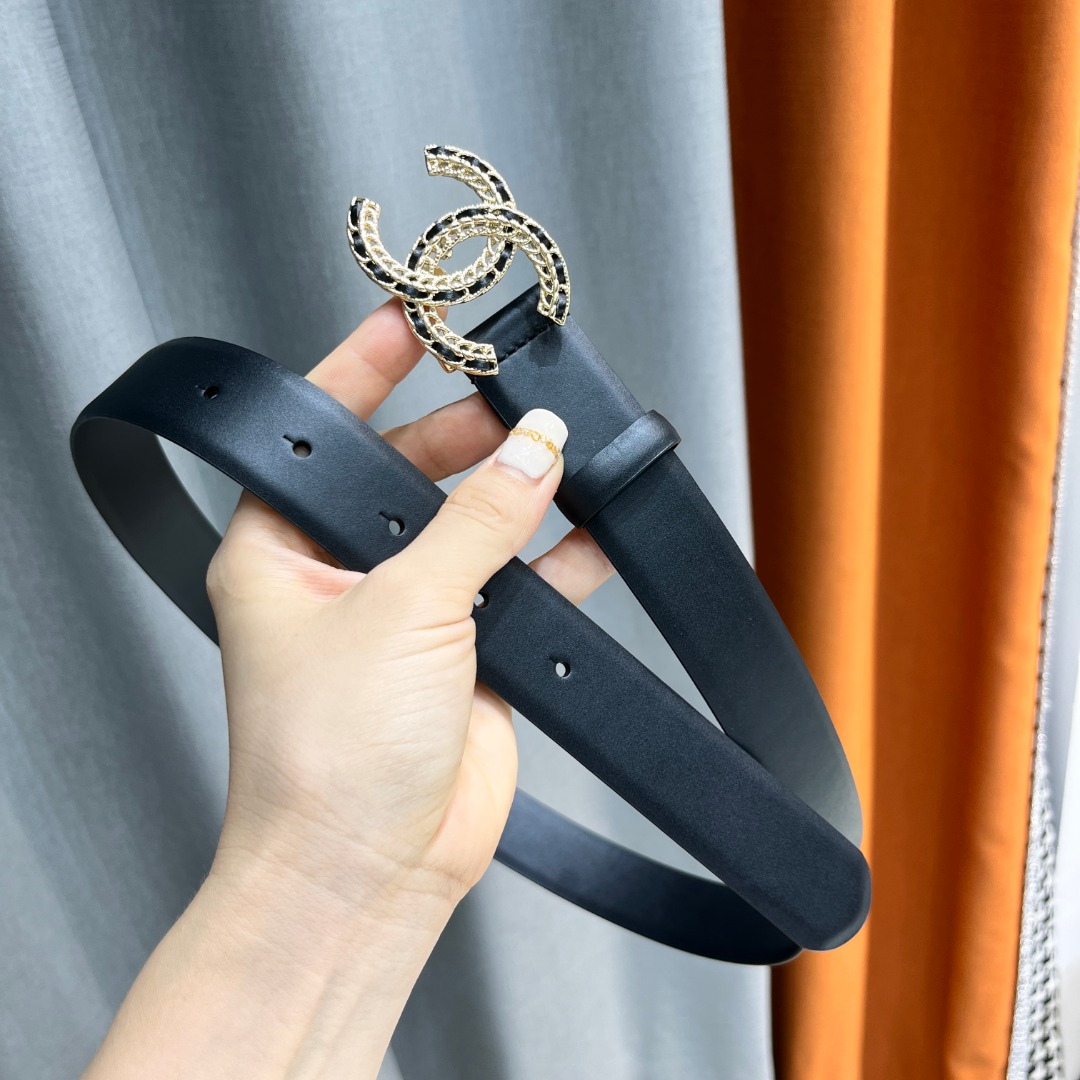 Ch**el leather belt