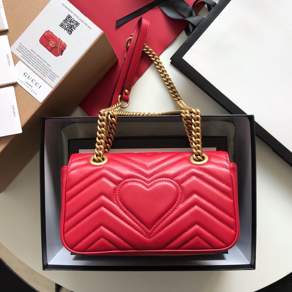 GG Marmont mini matelassé shoulder bag