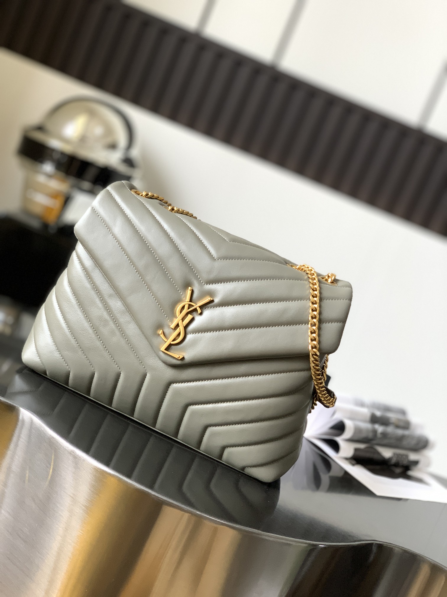 Sa1nt Lau*nt MONOGRAM