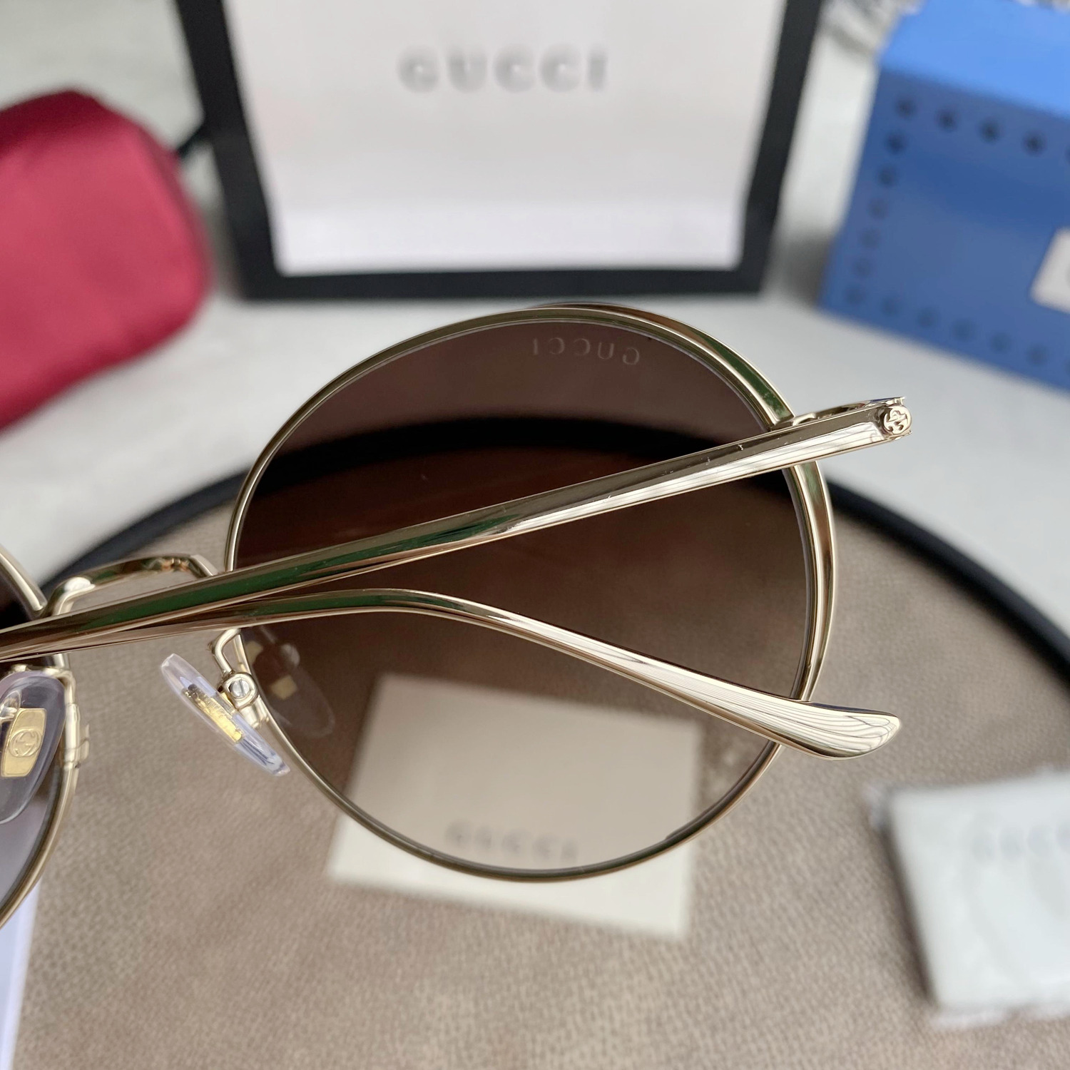Ch10é eyewear engraved-logo round-frame sunglasses