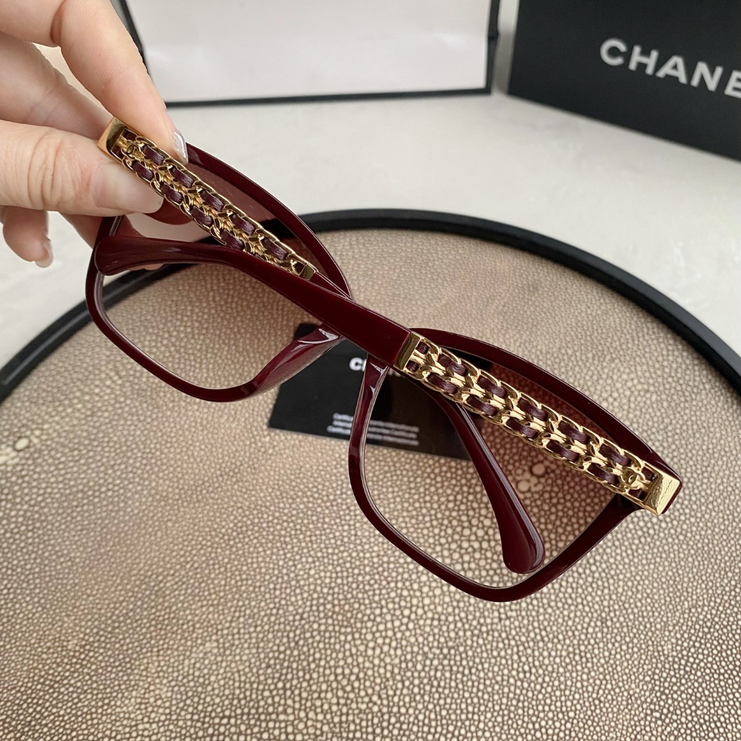 Ch**el Sunglasses