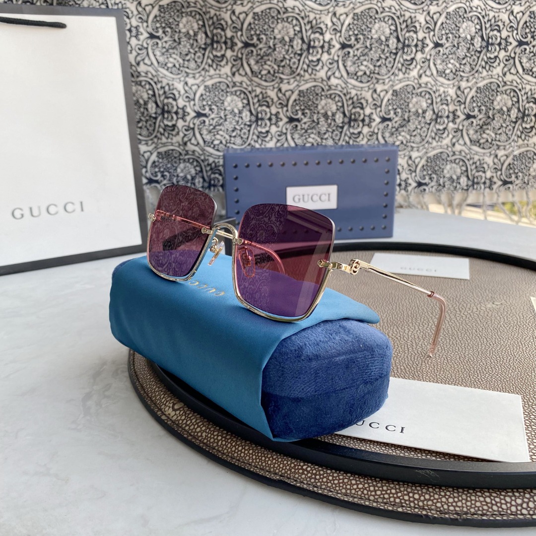 Gvc*1 EYEWEAR SUNGLASSES