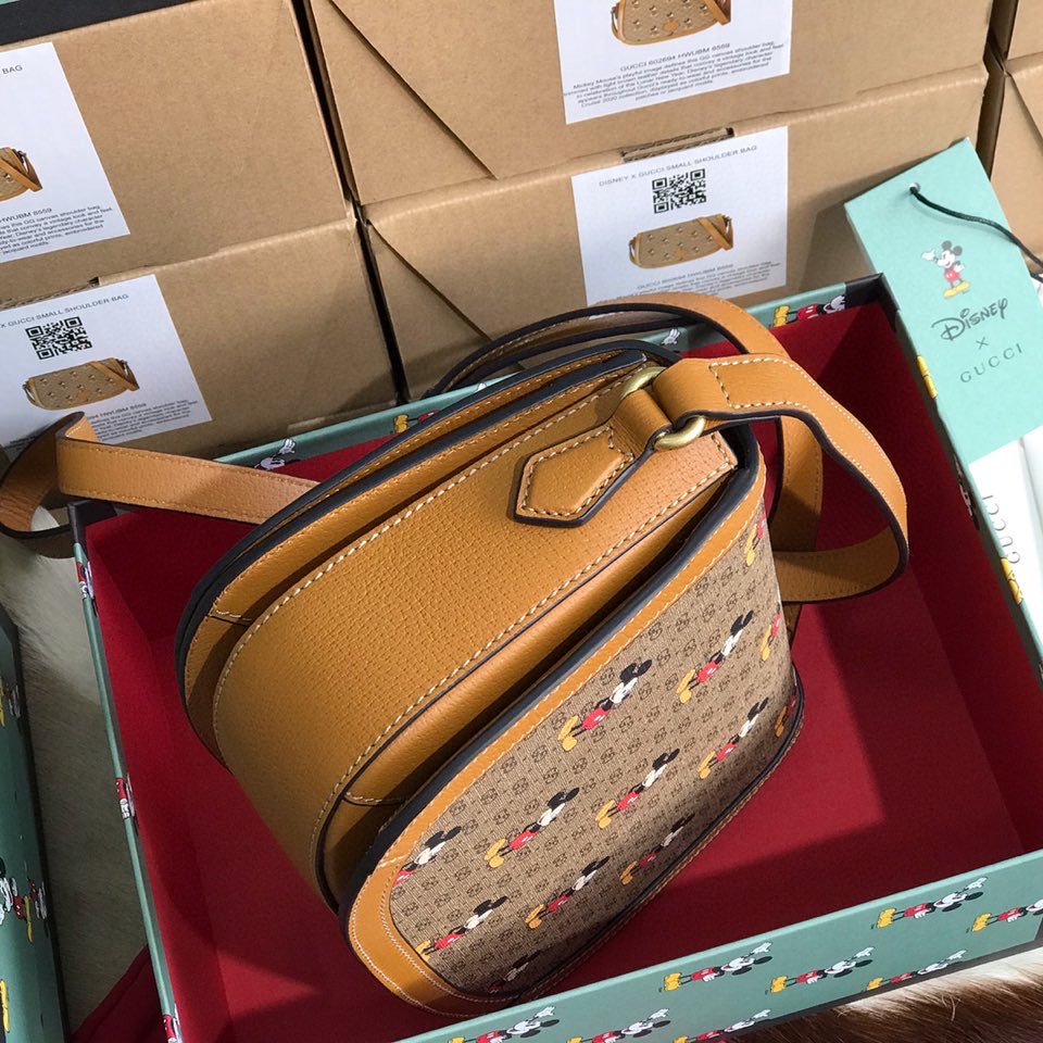 Gvc*1 Horsebit  SHOULDER BAG