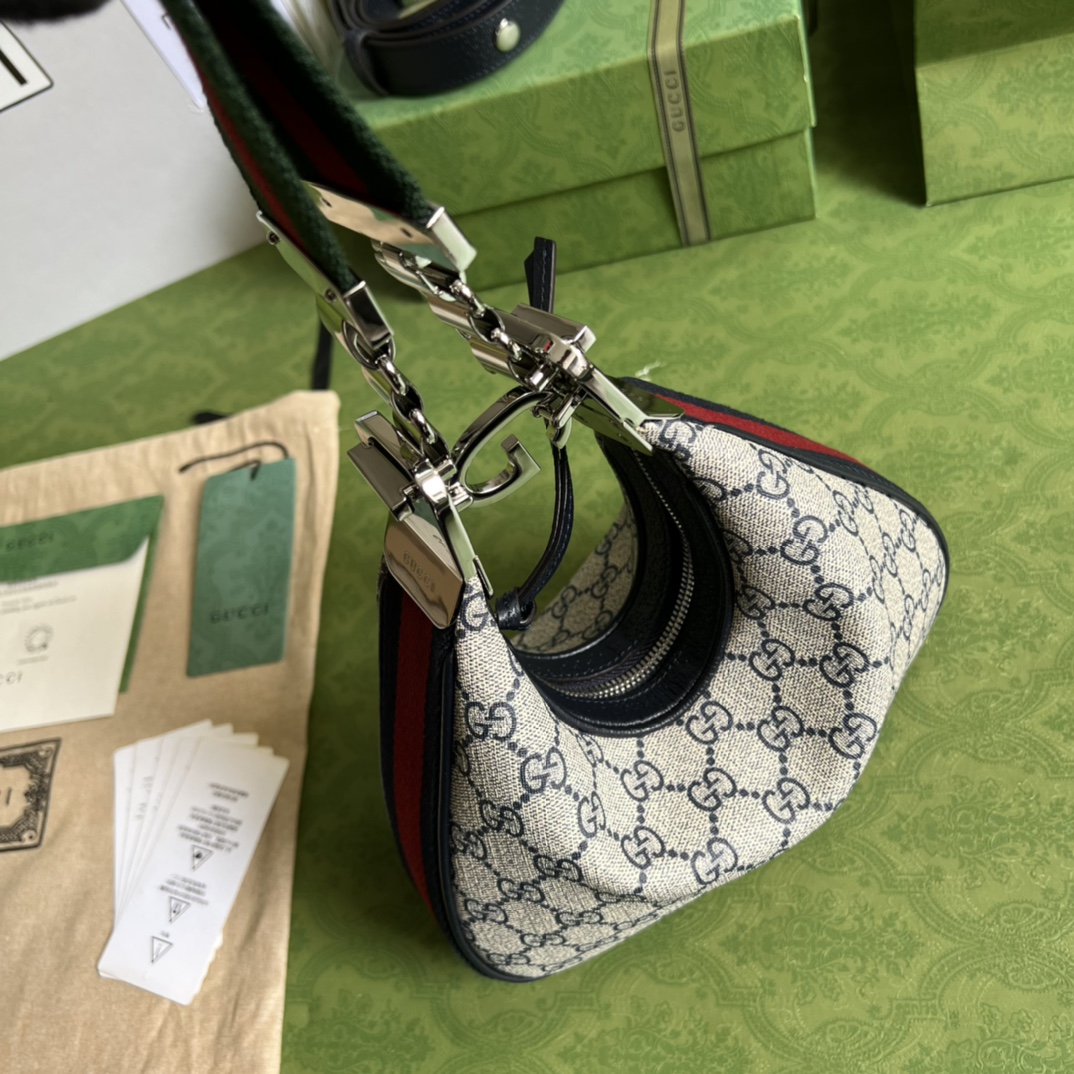 Gvc*1 Attache small shoulder bag