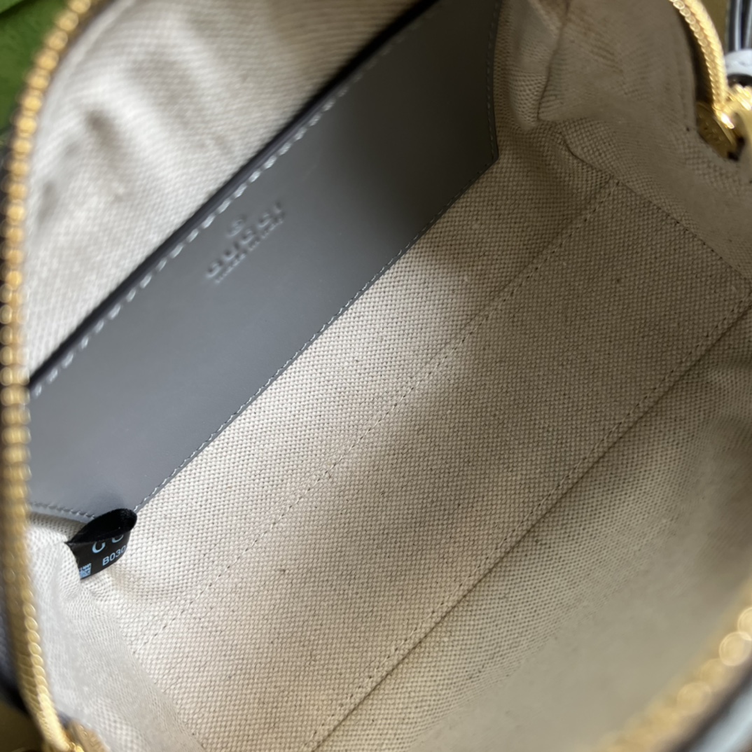 GG Matelassé leather mini bag